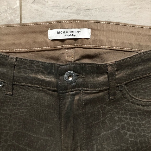 New Rich & Skinny Brown Snake Skin Waxed Jeans - Picture 3 of 4